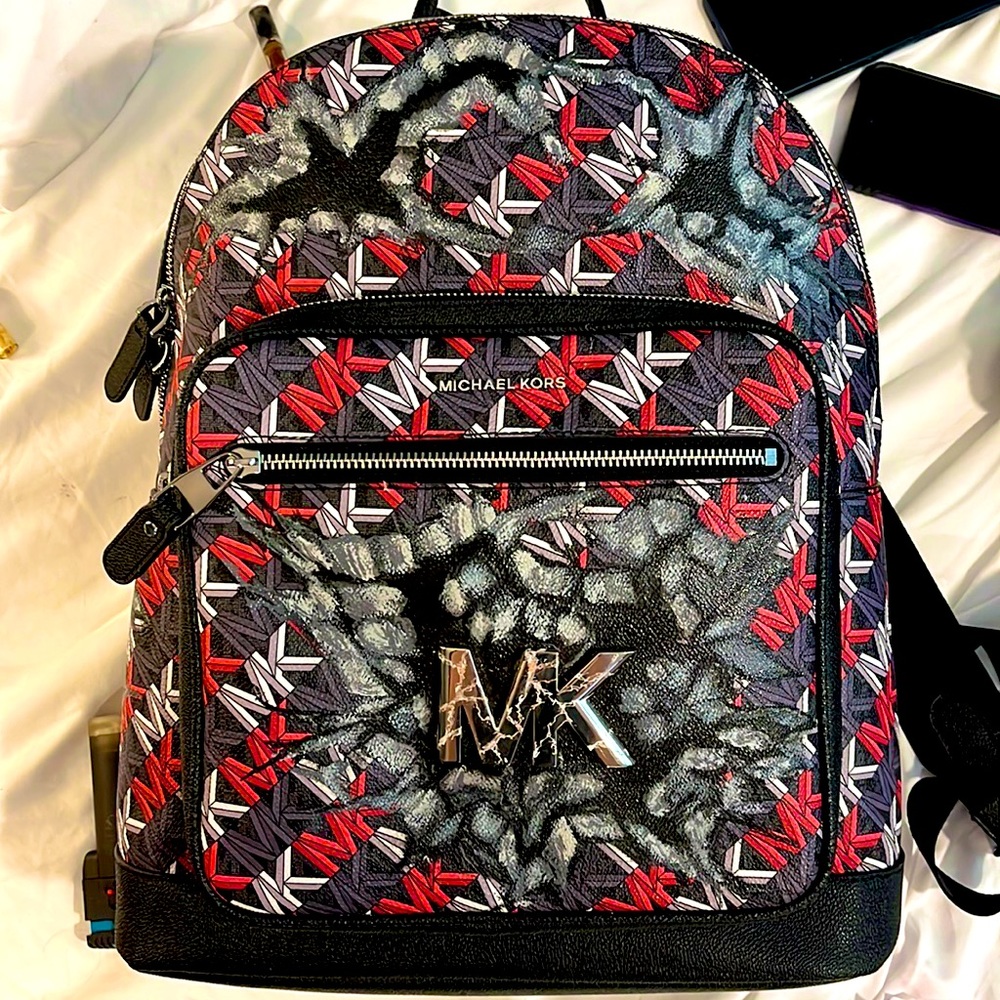 NWT Michael Kors collection, rare numbered edition Hudson graphic logo backpack - Picture 1 of 13